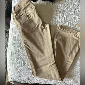 American eagle khaki pants
